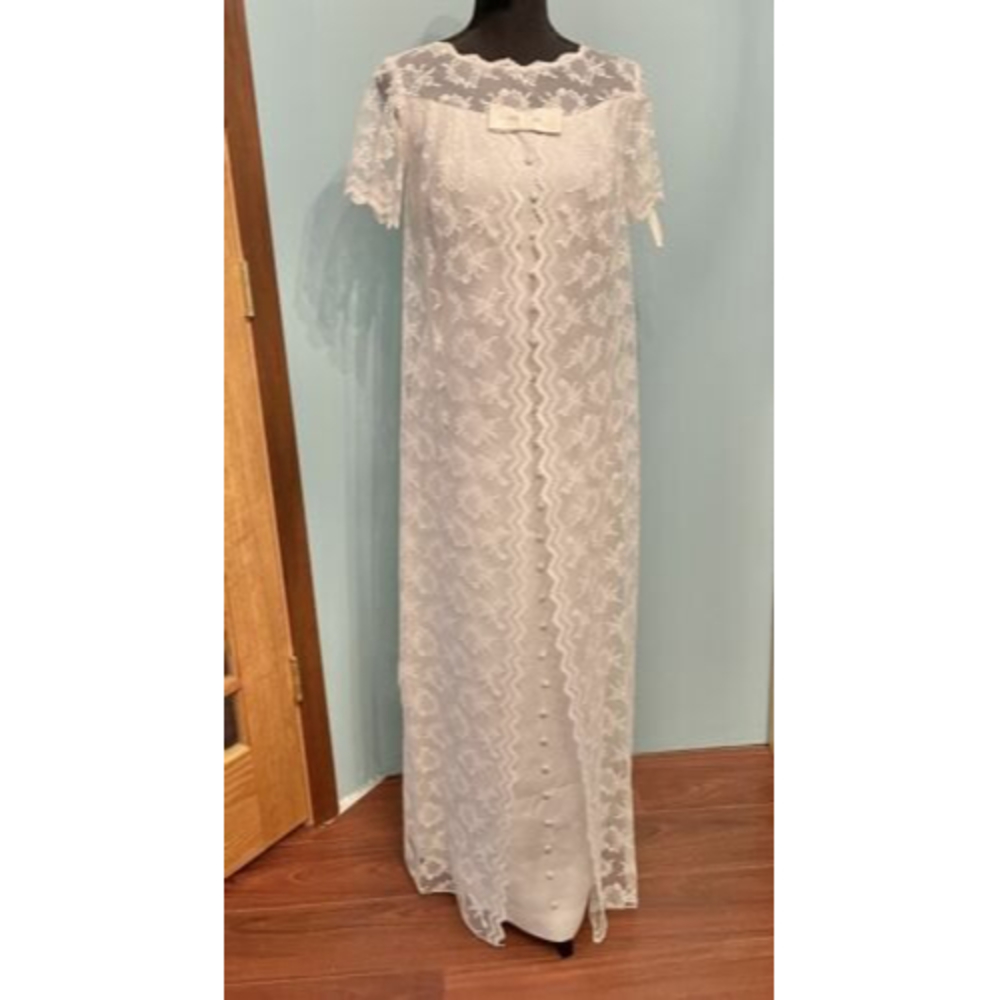 Vintage 1960’s Wedding Gown White Lace Empire Waist